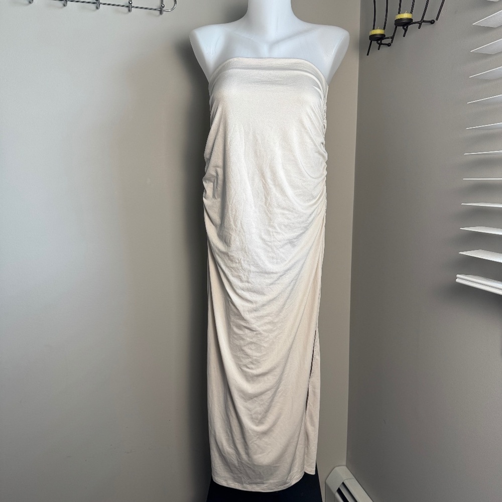 SWS Contour Strapless Tube Dress Beige/Cream Large‎ Ruched Sides Graduation Prom